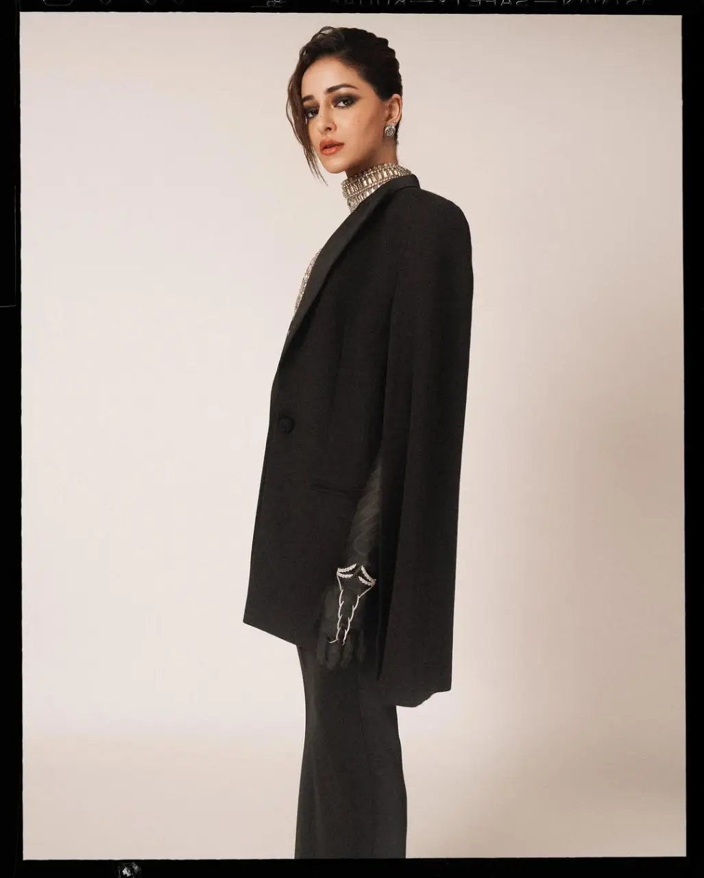 photo_2025-11-15_15-17-27