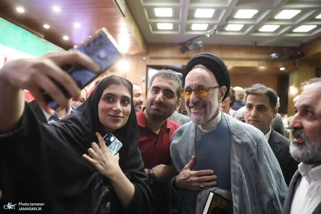خاتمی