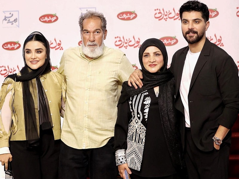 sina_mehrad_ve_khanavadeh-1