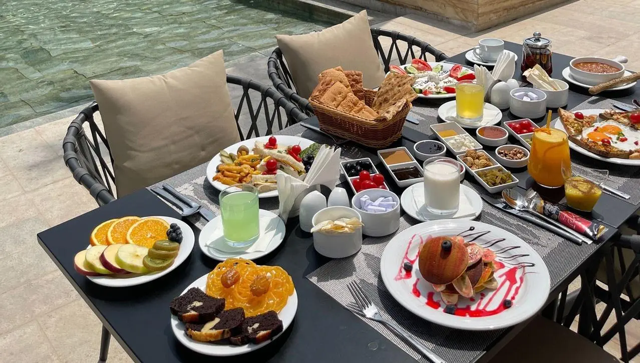 رستوران هتل پالاس کیش