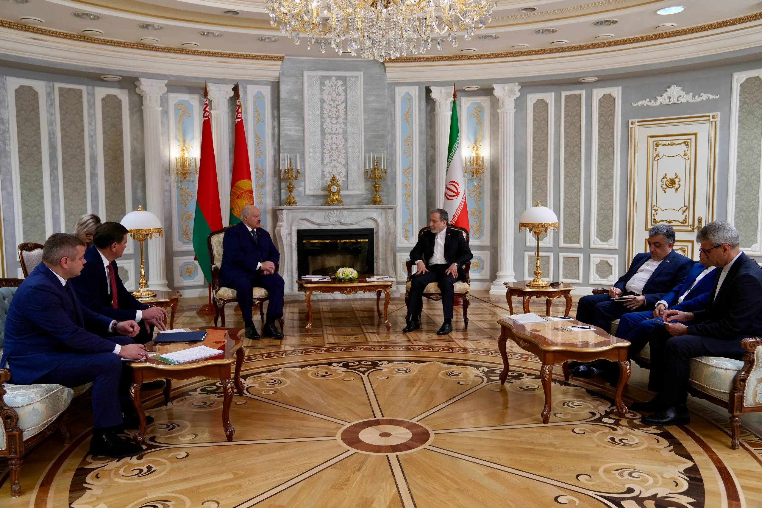 photo_2025-12-15_12-13-52