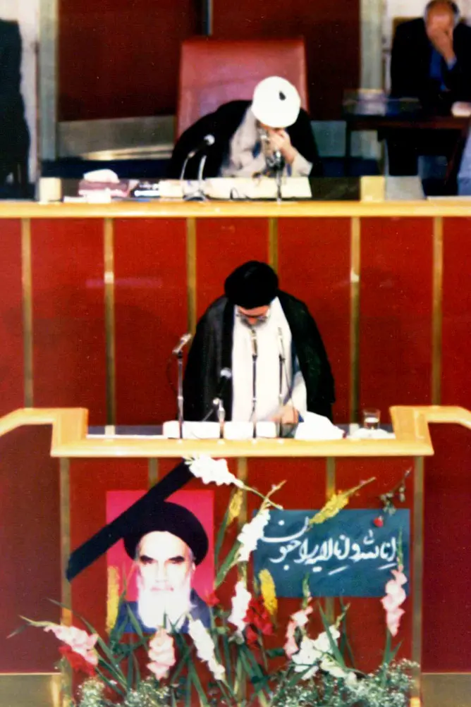 Ali_Khamenei_reading_Will_of_Ruhollah_Khomeini_in_Majlis