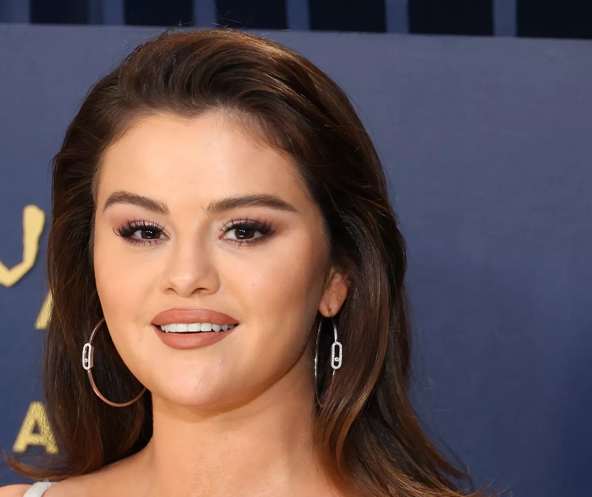 17621519137_edit_522687002304617