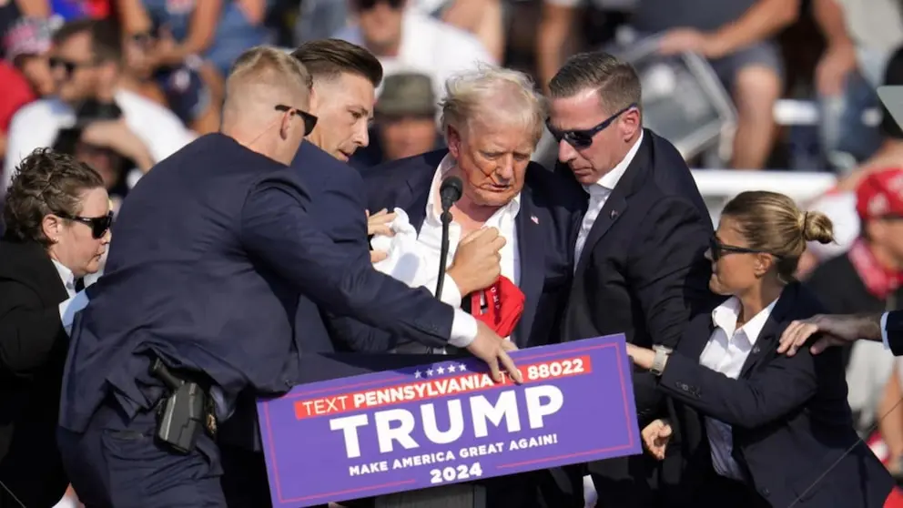 240714_gma_thoma_trump_crooks1_hpMain_16x9