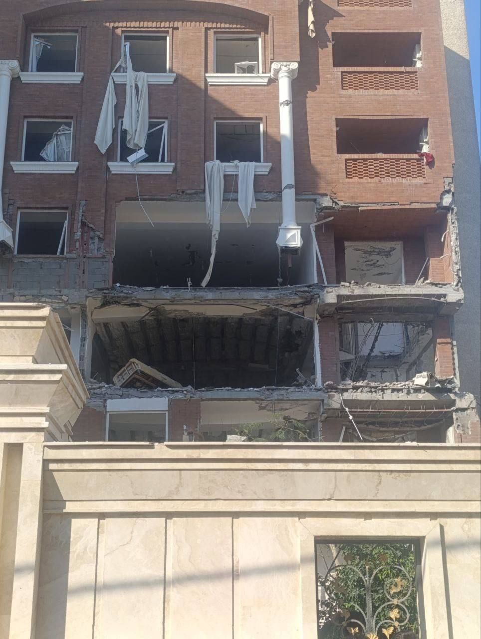 f8daa484-947e-48e5-8a6b-59c58453ddf8