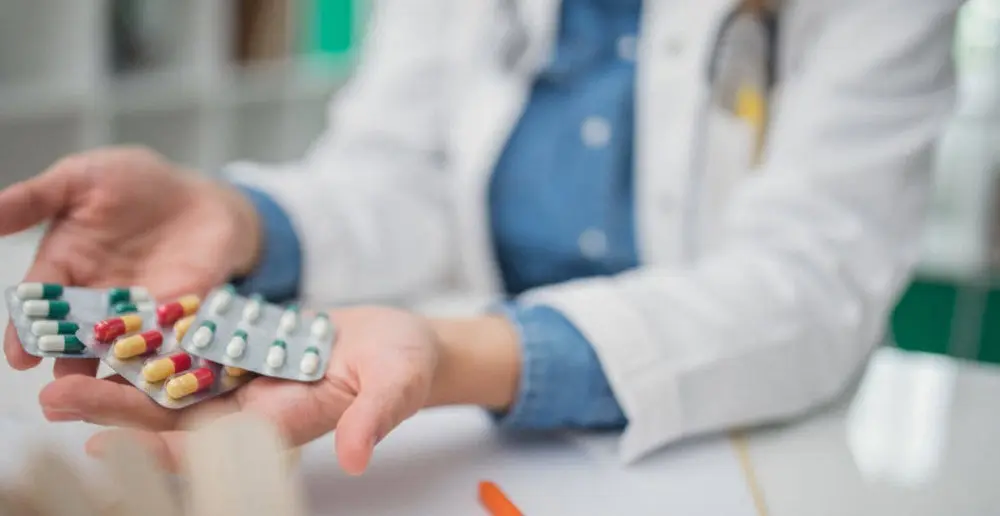 آنتی بیوتیک+دارو+قرص