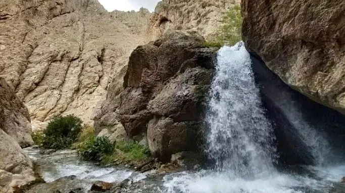 روستا آبنیک فشم