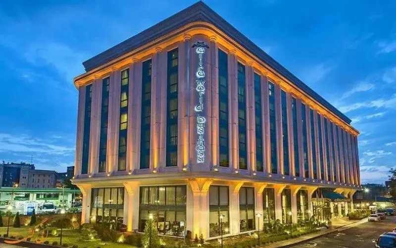 آشنایی با امکانات هتل الیت ورلد وان