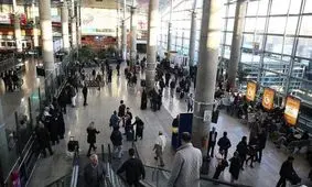 آماری عجیب از مسافران خارجی که گوشی وارد می‌کنند