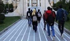 تحصیل ۱۰ هزار دانش آموز و ۳۰ هزار دانشجوی ایرانی در ترکیه