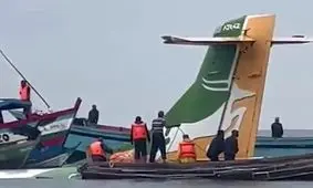 سقوط هواپیمای مسافربری در تانزانیا ۱۹ قربانی گرفت