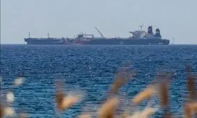 امارات، آمریکا را برای واکنش به توقیف نفتکش‌‌ها از سوی ایران «تحت فشار» گذاشت

