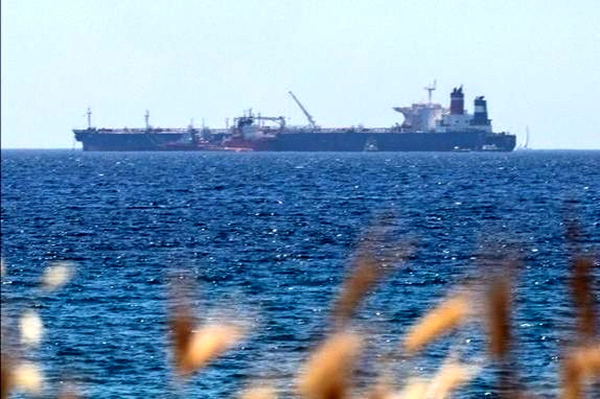 امارات، آمریکا را برای واکنش به توقیف نفتکش‌‌ها از سوی ایران «تحت فشار» گذاشت

