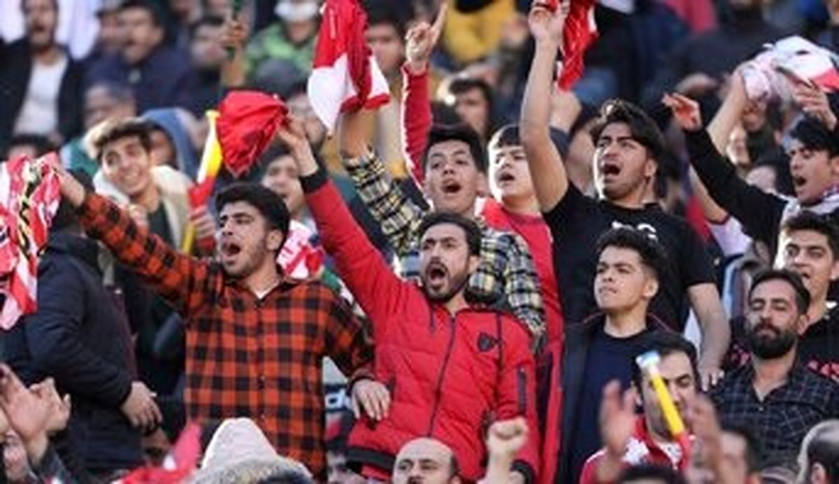 تجمع اعتراضی پرسپولیسی‌ها به خاطر سرمربی جدید

