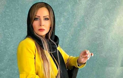 لخت کردن مردان توسط پرستو صالحی برای دستمالی +18/ ویدئو