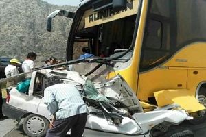 ۵ کشته و مجروح در پی برخورد اتوبوس با سواری پراید در بلوچستان
