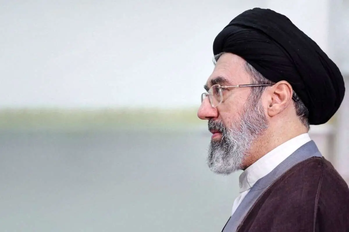 آیا سخن مجری صدا و سیما درباره فرمایشات آیت‌الله مجتبی خامنه‌ای درخصوص مذاکرات درست است؟/ ویدئو