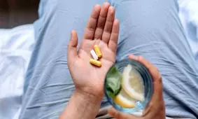 هشدار پزشکان: چرا مصرف خودسرانه پروبیوتیک ها می‌تواند خطرناک باشد؟