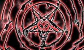 وضعیت عجیب و غیرقابل باور در یک تور کویر نوردی/ اجرای مراسمات شیطان پرستی/ ویدئو