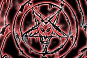 وضعیت عجیب و غیرقابل باور در یک تور کویر نوردی/ اجرای مراسمات شیطان پرستی/ ویدئو