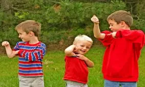 با فخرفروشی در کودکان چگونه برخورد کنیم؟