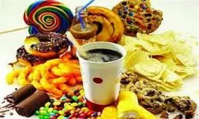 ۶ خوراکی و نوشیدنی که باعث کم آبی بدن در تابستان می‌شوند​