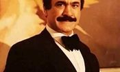 فریدون فرخزاد در ایستگاه قطار بُن، آلمان