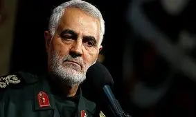 فیلمی جالب از روضه خوانی حاج قاسم در شام غریبان/ ویدئو