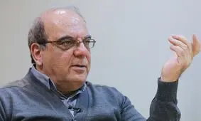 عباس عبدی: قیمت بنزین و قیمت نان، ناموسی شده است