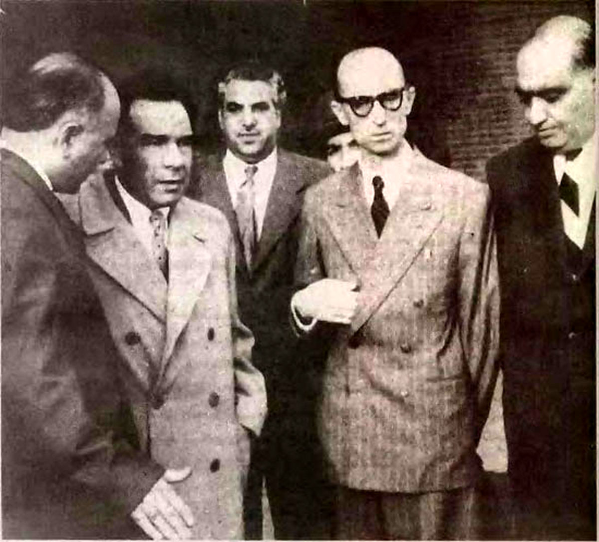 غلامحسین صدیقی، مردی که به درخواست پهلوی دست رد زد