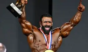 هادی چوپان استیج بریتانیا را بهم ریخت/ هنرنمایی گرگ پارسی روی استیج آرنولد کلاسیک/ ویدئو 

