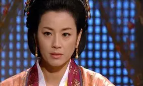 عکس «مادر تِسو» در ۱۹ سالگی در مراسم عروسی‌اش