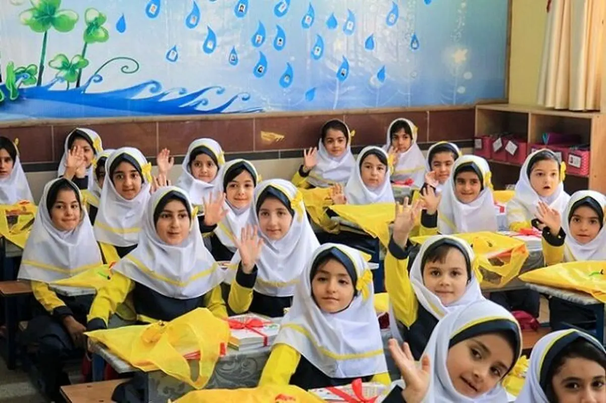 معظمی گودرزی: تراکم ۴۵ نفره کلاس‌ها همچنان چالش مدارس فردیس
