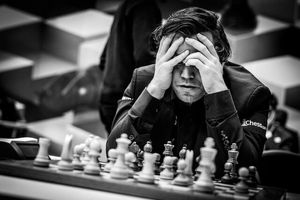 مرد شماره یک شطرنج جهان: دلیل باختم، ساعت حریفم بود!

