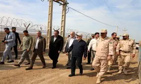 بازدید استاندار خوزستان از منطقه مرزی هورالعظیم/ پیگیری‌های بین‌المللی برای مهار آتش‌سوزی