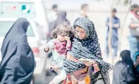 زخم گرسنگی بر صورت کودکان ایرانی