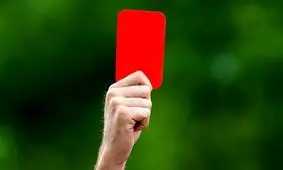 جلوگیری پلیس پاراگوئه از کتک‌زدن داور با گلوله!/ ویدئو
