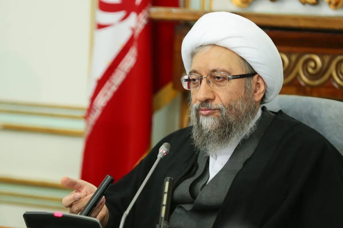 آملی لاریجانی کاندیدای انتخابات مجلس خبرگان شد

