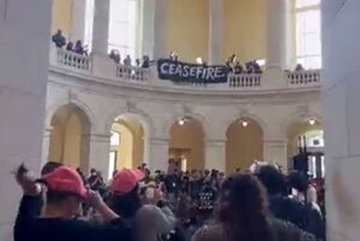 معترضان آمریکایی ضد جنگ غزه وارد ساختمان کنگره شدند/ ویدئو 