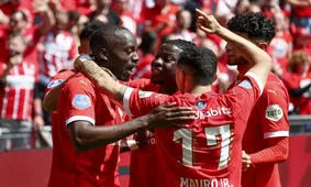 آیندهوون فاتح لیگ هلند شد

