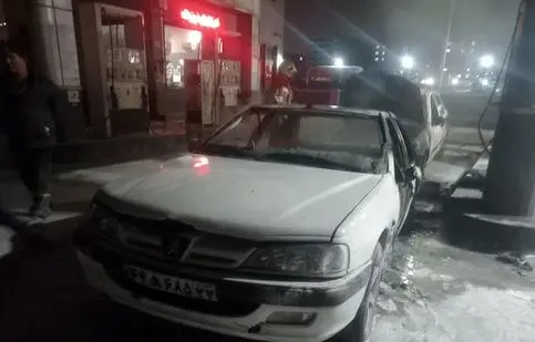 مهار آتش‌سوزی محدود در پمپ بنزین دولت‌آباد شهرستان ری/ ویدئو