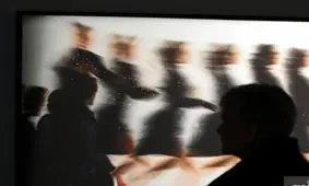 نمایشگاه "نور در کانون: از کلاسیک تا مدرن" در گالری آریانا/ از مونالیزای افغان تا سحر دولتشاهی؛ نمایشگاهی منحصربفرد در تهران/ عکس

