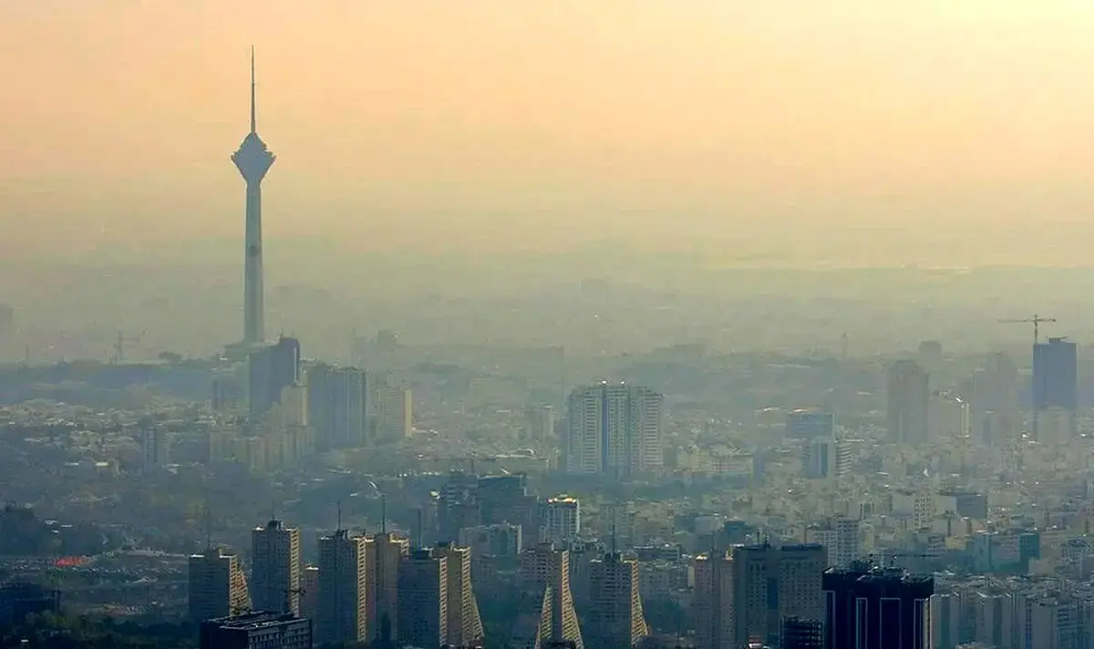 هشدار سطح نارنجی گرد و غبار در تهران/ تأکید بر مراقبت بهداشتی گروه‌های آسیب‌پذیر
