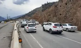 تردد خودروها به چالوس ممنوع شد