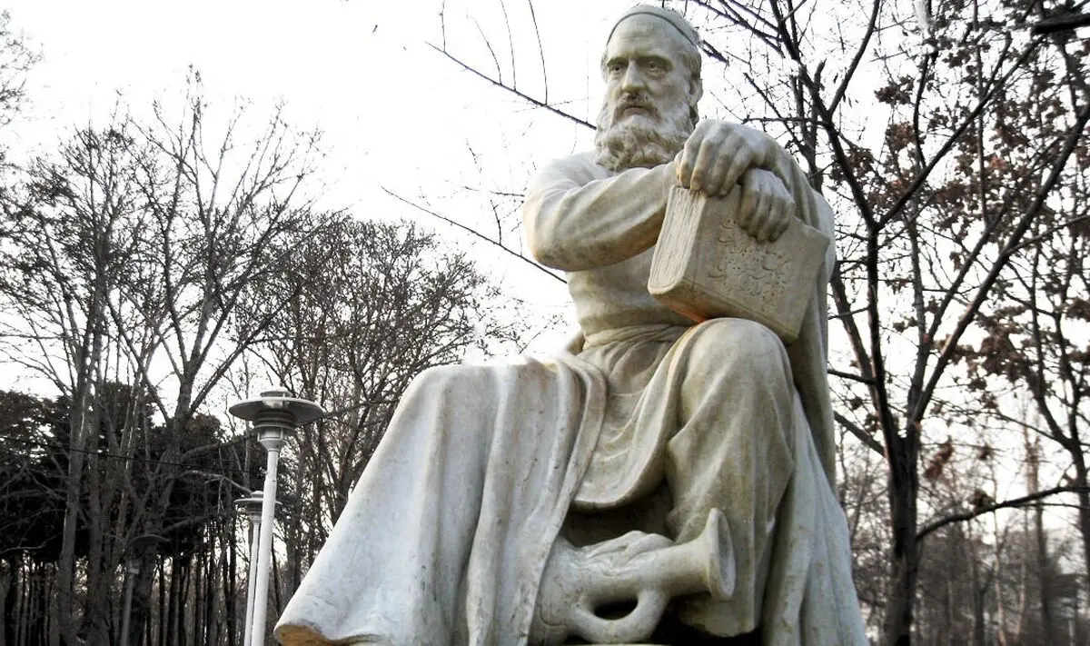 میراث ریاضی از خیام تا میرزاخانی/ آیا ایران دوباره شهرت علمیِ زمان خیام را می یابد؟
