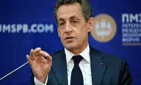 سارکوزی: به مکرون رای می‌دهم

