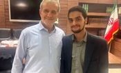 شوخی امیرحسین قیاسی با نماینده نسل Z دولت پزشکیان / ویدئو