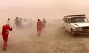 طوفان گردوخاک ادارات سیستان را به تعطیلی کشاند/ ویدئو
