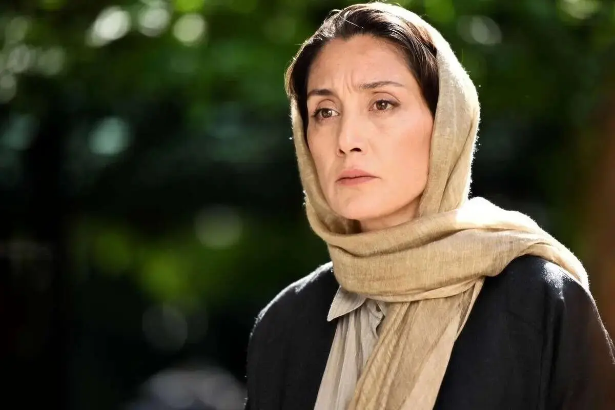 سفر در زمان؛ چهرۀ «هدیه تهرانی» 22 سال قبل در «یک بوس کوچولو»