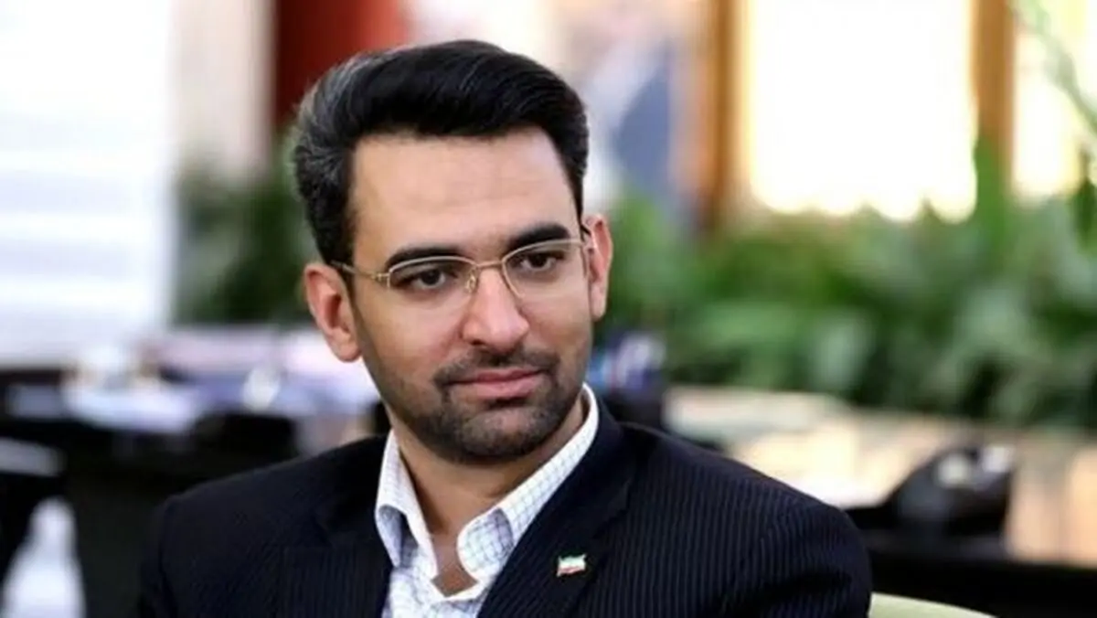 پیشنهاد ساخت USB ملی با شکل سه ضلعی یا مثلثی داشتیم